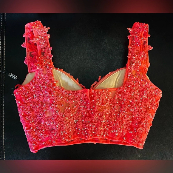 La Femme Pink Beaded Lace To Two Piece Dress With Pockets - Picture 5 of 7